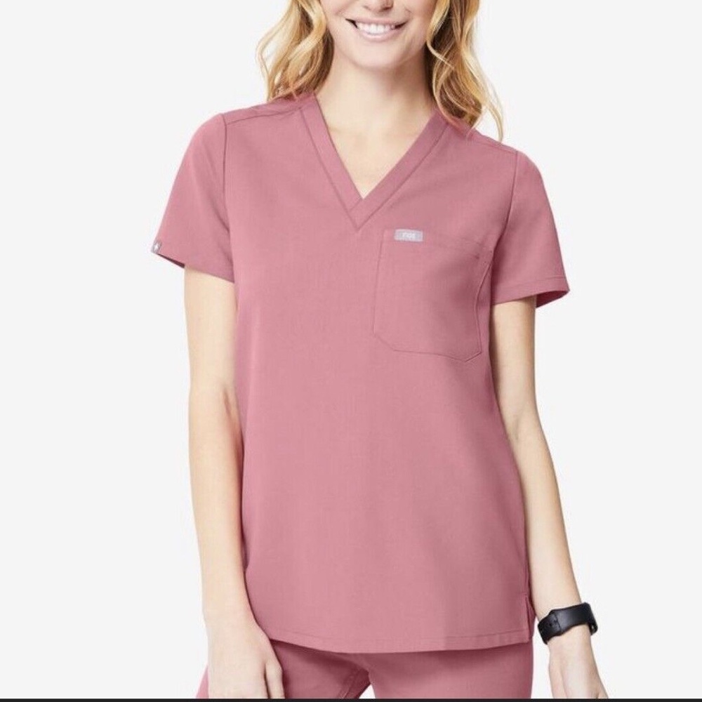 FIGS Catarina Top Mauve